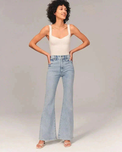 Loretta - Bootcut Jeans mit Shaping-Effekt