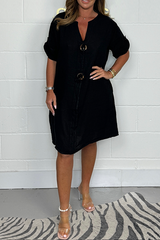 Noeilla - Lässiges Locker Sitzendes Baumwoll Kleid Mit Knöpfen in Schwarz