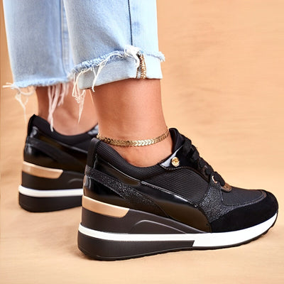 Amelia – Keilsneaker mit Schnürung: Sportlich