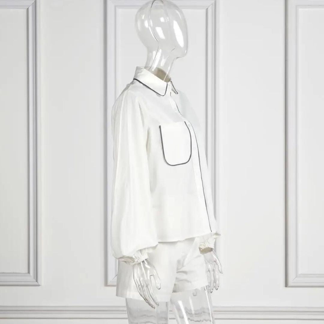 Elegantes Set mit Hemdbluse und Shorts