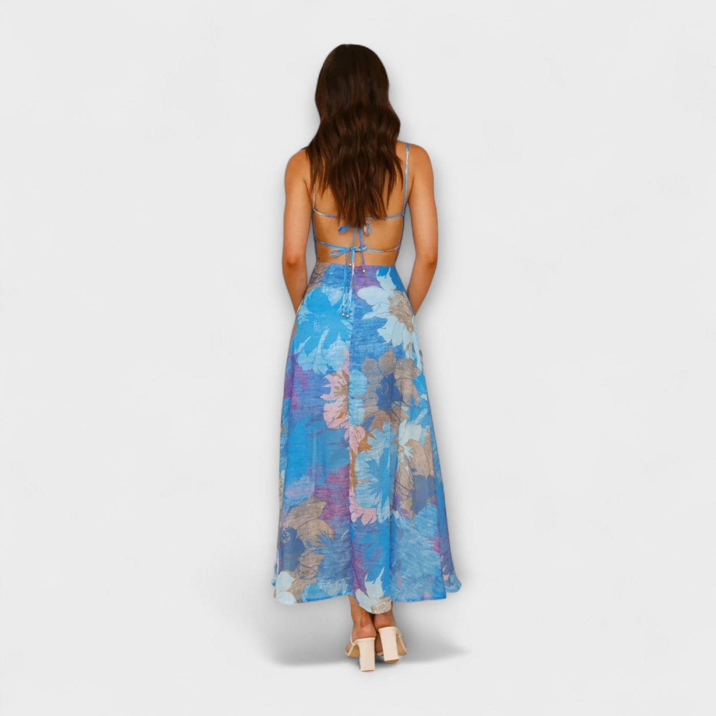 Audrey - Damenkleid mit floralem Design und Trägern - Elegant und Verführerisch