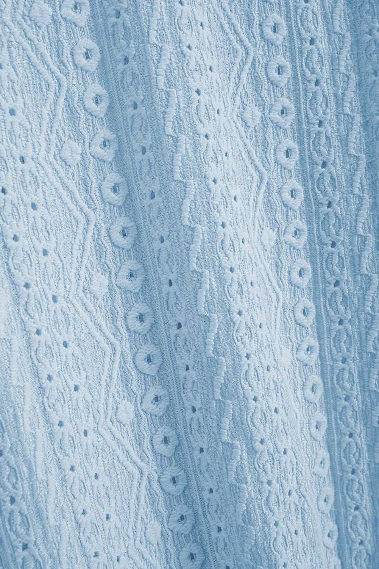 Luftiges Häkelhemd mit Kurzarm