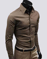 Jacob - Elegantes Langarmhemd für Herren in Braun