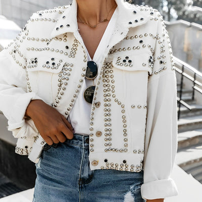 Kaja - Stylishe kurze Jacke mit Nieten