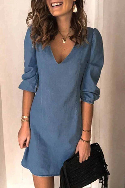 Hart – Lässiges Kleid mit elegantem V-Ausschnitt