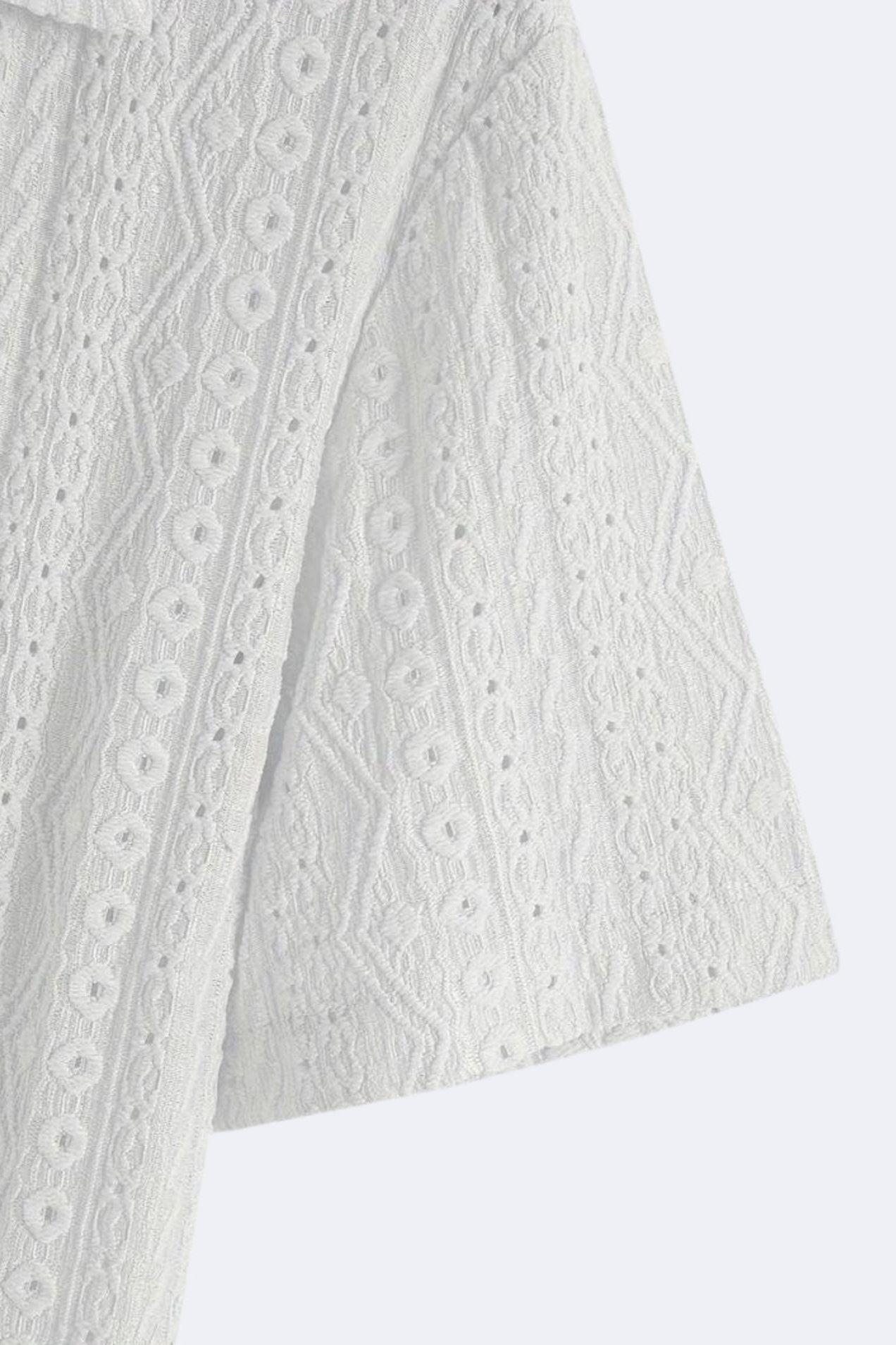 Luftiges Häkelhemd mit Kurzarm