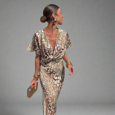 Suse | Premium Maxikleid mit verdrehtem Schnitt für eine elegante Silhouette