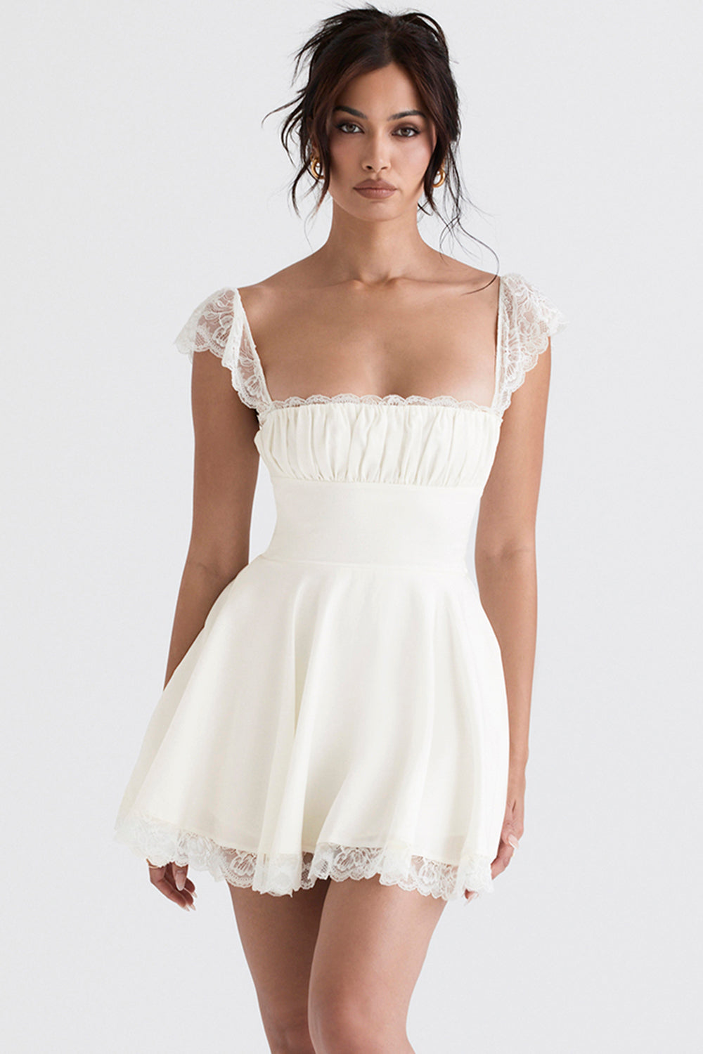 Paola - Kleid mit Spitzenärmeln und eckigem Ausschnitt