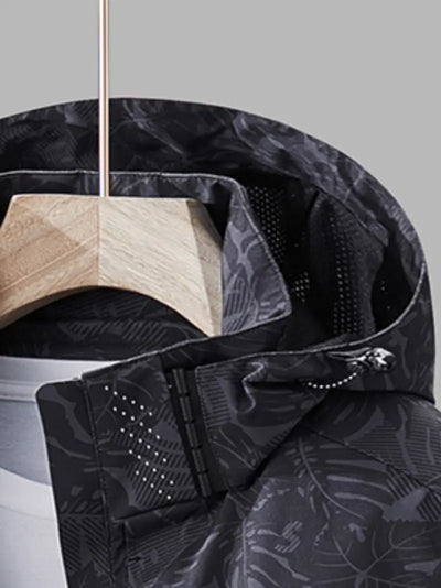 HEIKE - WASSERDICHTE JACKE MIT KAPUZE