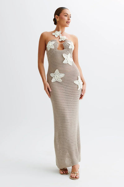 Galatea - Sternen-Maxikleid mit Neckholder