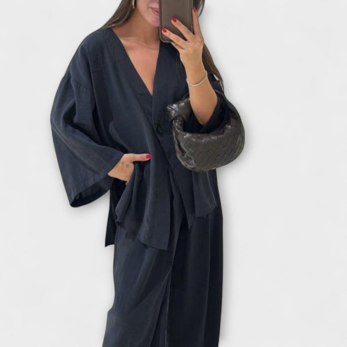 Jacqueline - Lässiges V-Ausschnitt Oberteil mit passender Hose