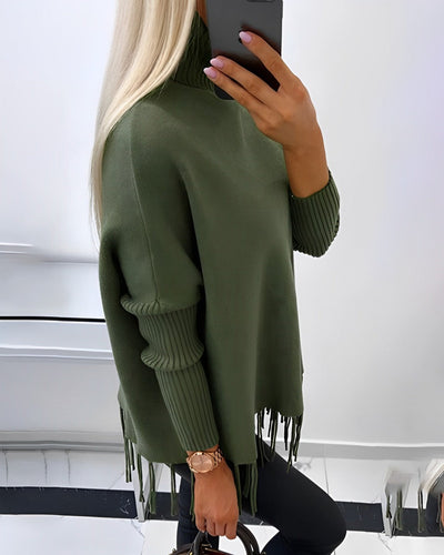 Tamsin - Eleganter Pullover mit hohem Kragen und Fransen