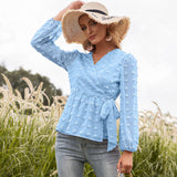 Athena |  Langärmelige Bluse mit V-Ausschnitt aus Spitze in Blau