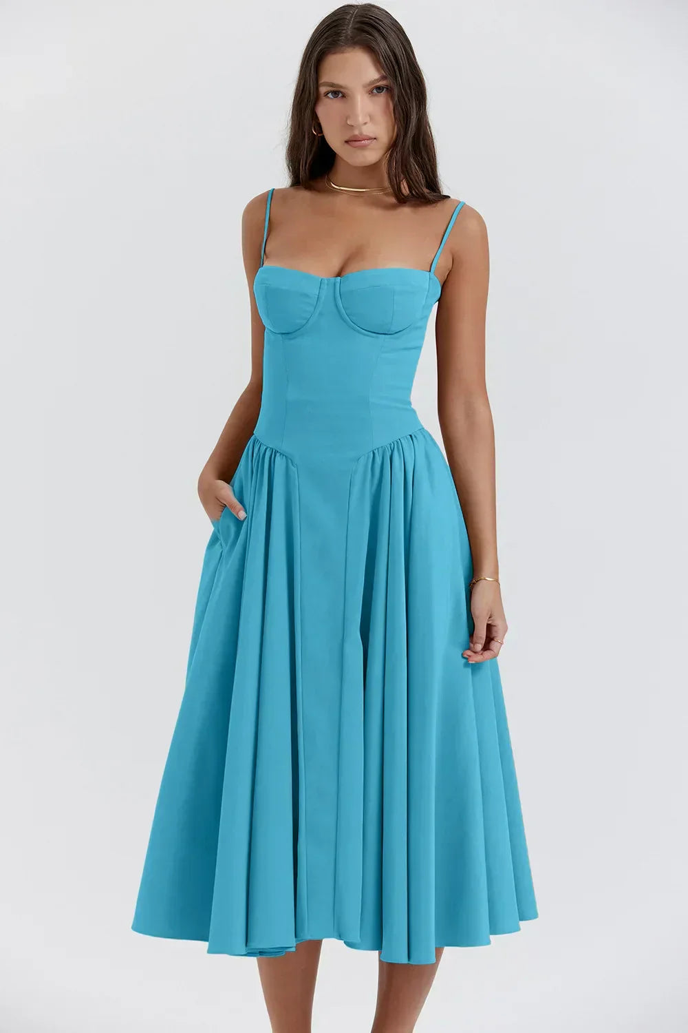 Cheri - rückenfreies Midi-Sling-Kleid für Damen