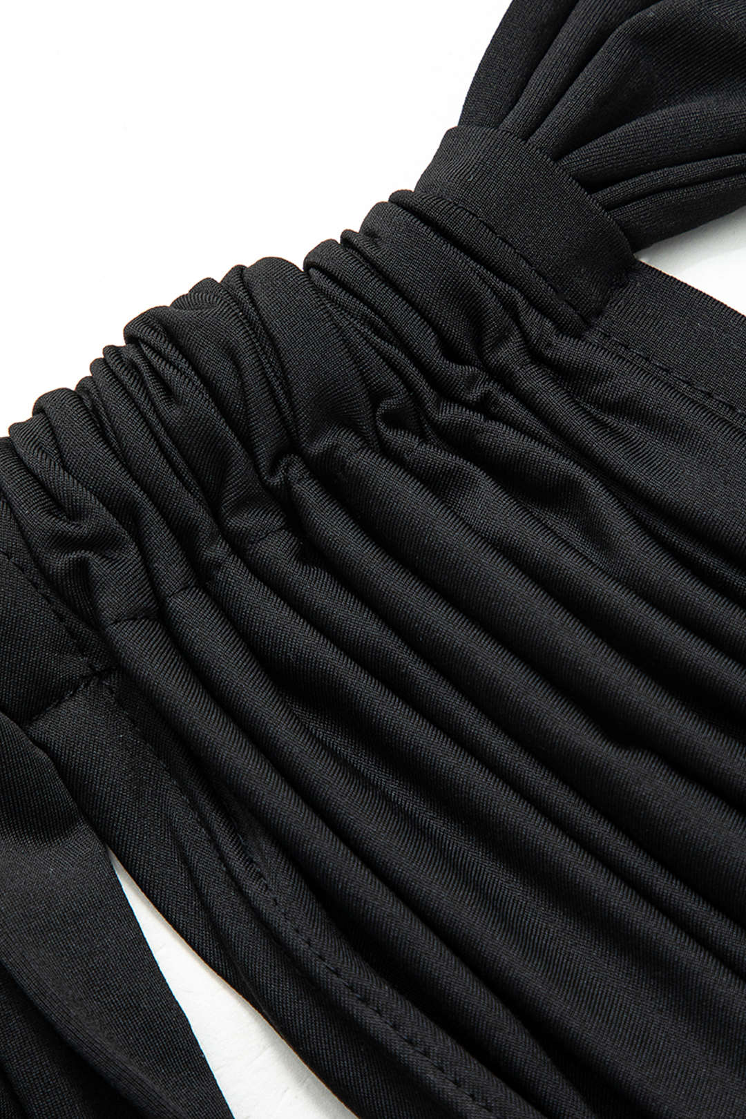 Selene | One-Shoulder Bandeau-Top & Drapierter Maxirock – Perfekt für stilvolle Auftritte