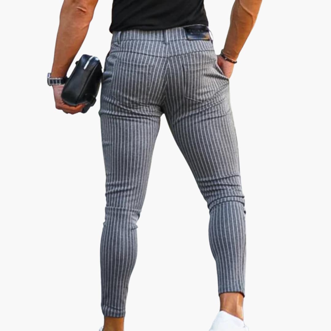 Herren Chinohose mit Stretchbund und gestreiftem Sommerstoff