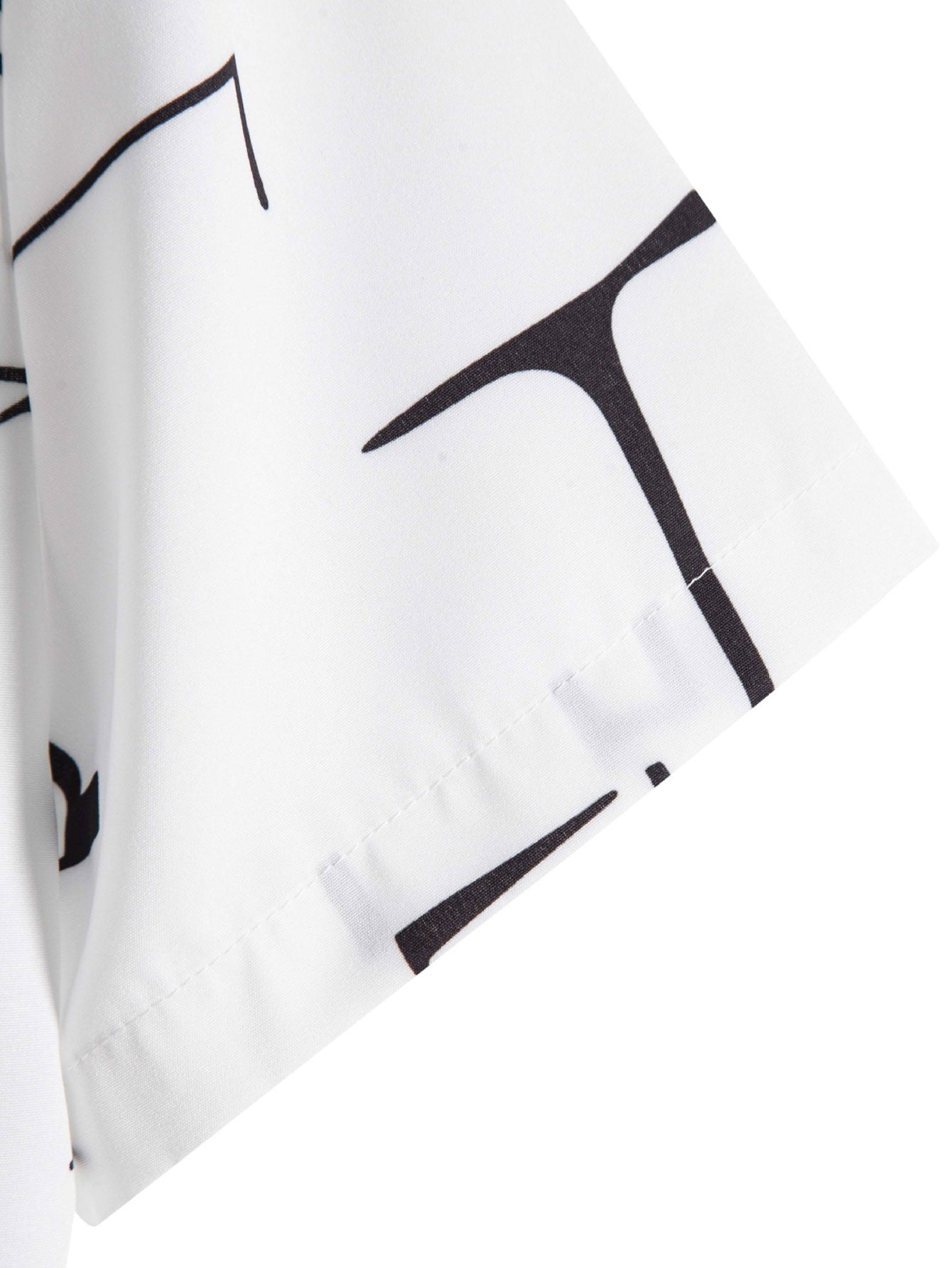 Shirt mit abstraktem Druck und Knöpfen