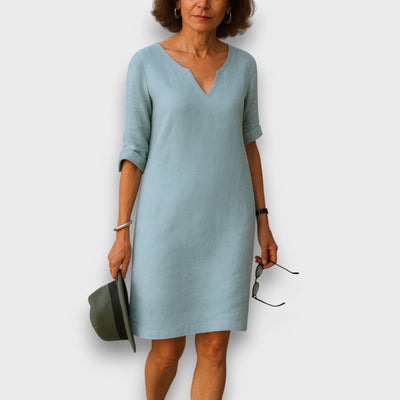 Lisette – Schlichtes Kleid mit V-Ausschnitt