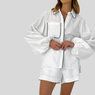 Elegantes Set mit Hemdbluse und Shorts