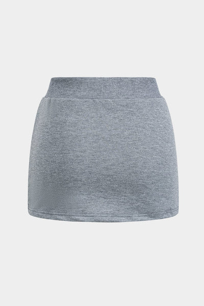 Lilli | Trendiges Zweiteiler-Set mit One-Shoulder-Sweatshirt & Minirock