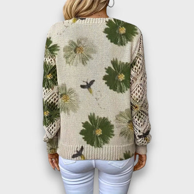 Aurelia – Eleganter Pullover mit Blumendesign