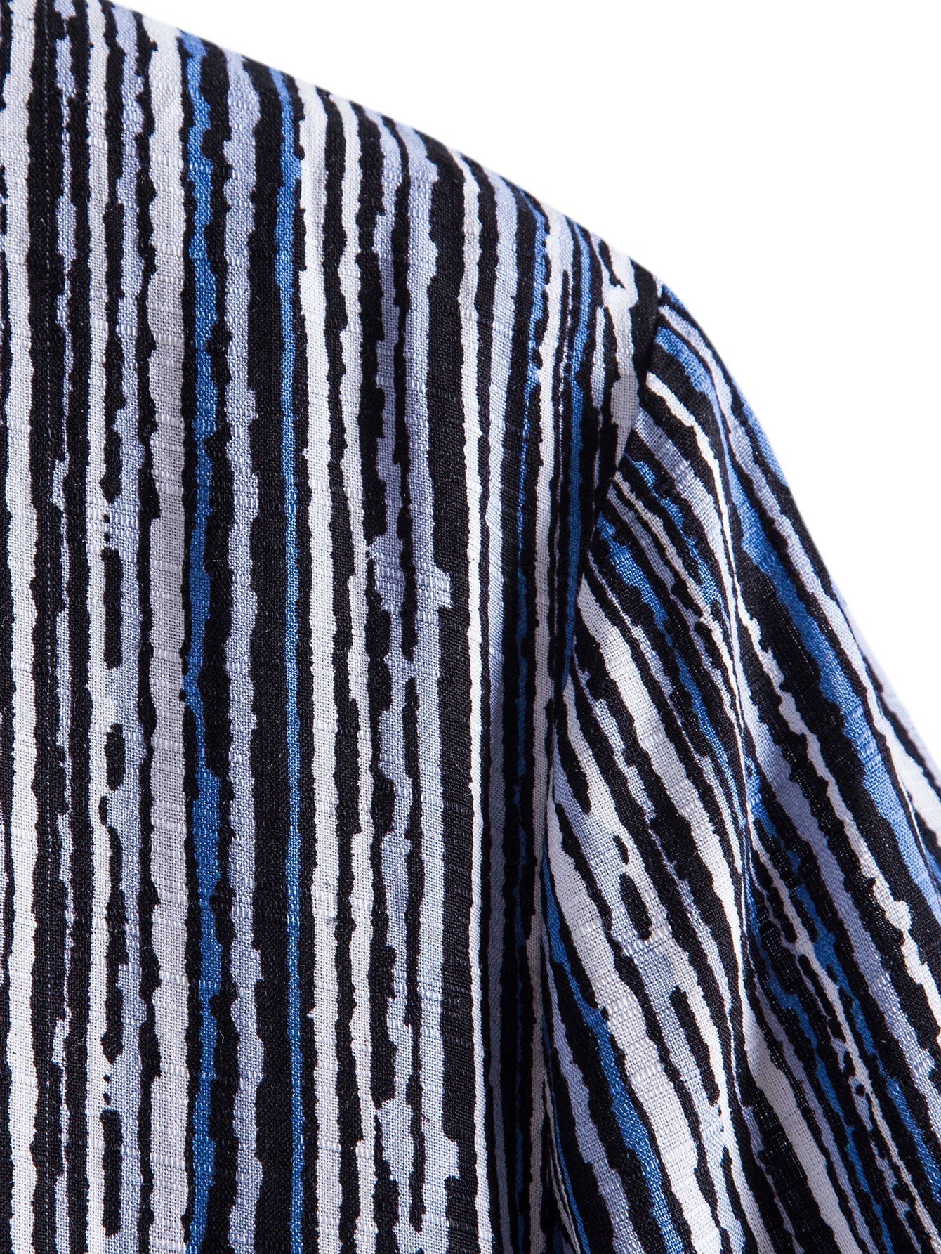 Knöpftes Hemd mit gewelltem Druck