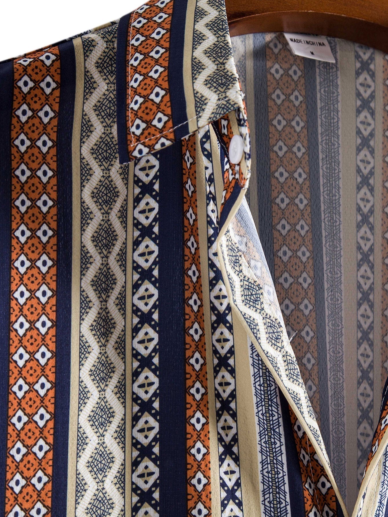 Shirt mit geometrischem Ethnomuster