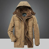 Magnus – Die ultimative Winterjacke für Herren, die Stil & Wärme vereint in Khaki