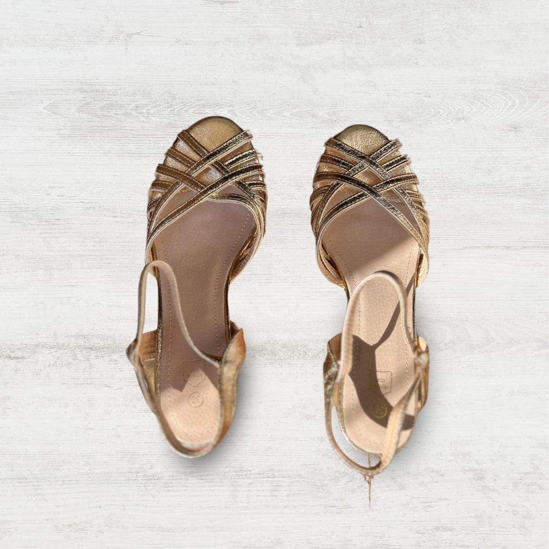 Sadie® | Sandalen mit goldenem Absatz