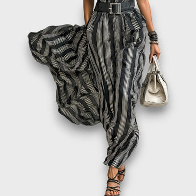 Sorella – Gestreiftes Maxikleid aus Chiffon