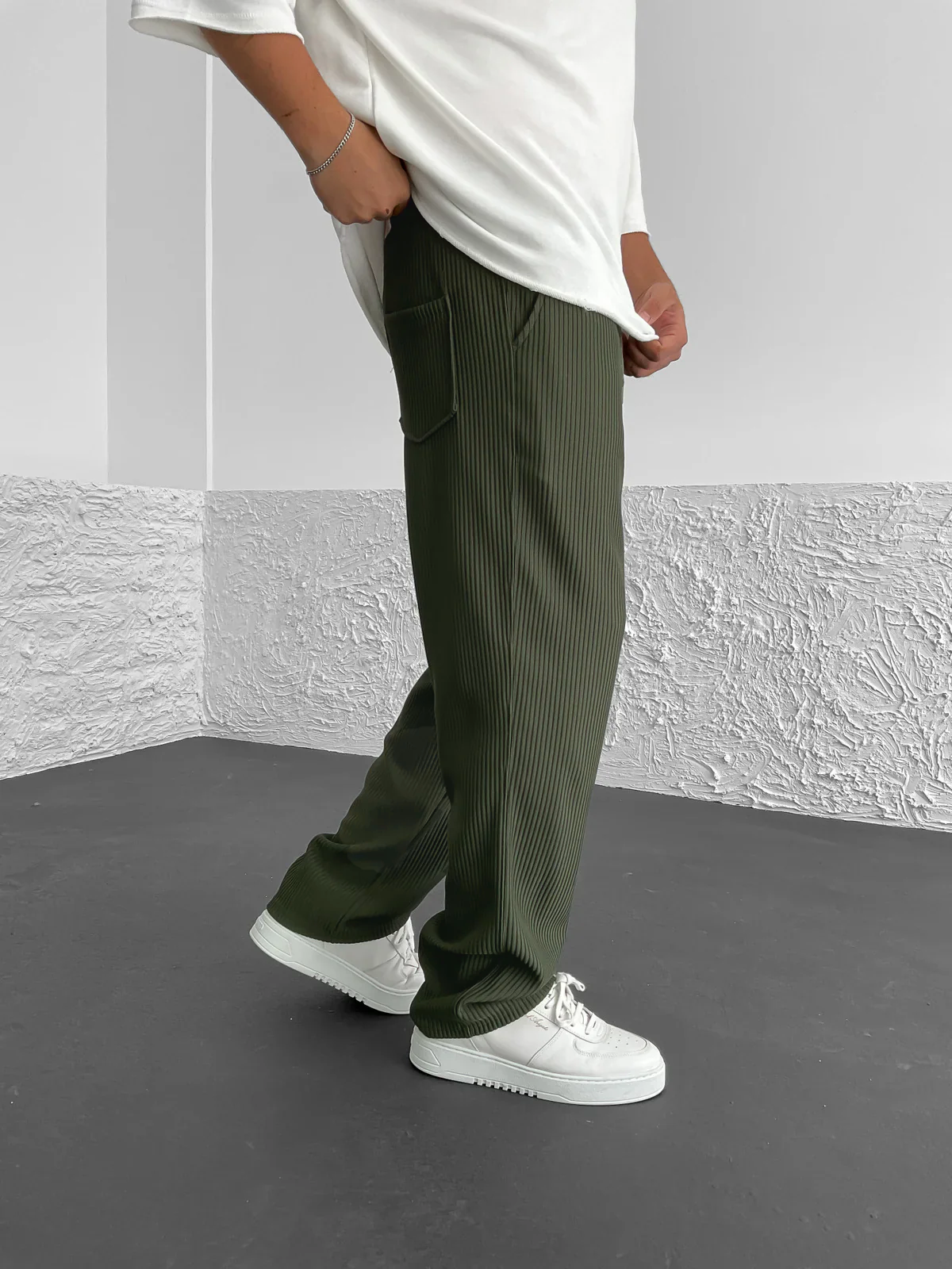 Ribbed Relaxed Fit Trousers