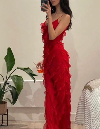 Maxikleid mit Rüschen – Figurbetontes Abendkleid mit Spaghettiträgern