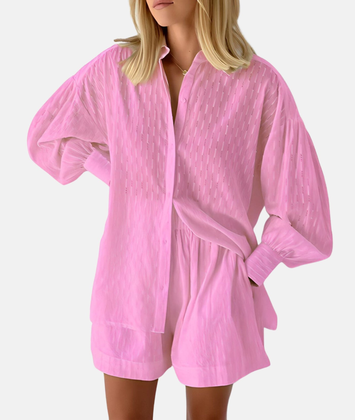 Elegantes Set aus Hemd und Shorts