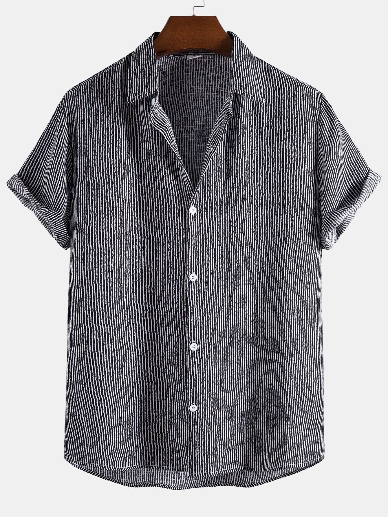 Knöpftes Hemd mit gewelltem Druck