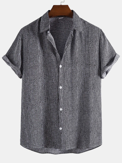 Knöpftes Hemd mit gewelltem Druck