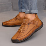 Luke - Stilvolle Outdoor-Schuhe für Herren in Khaki
