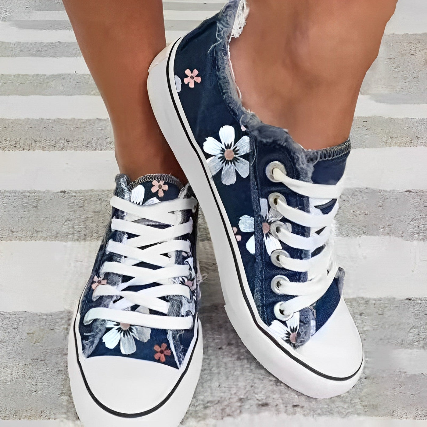 Agnes - Damen Sneaker Denim Blumenmuster