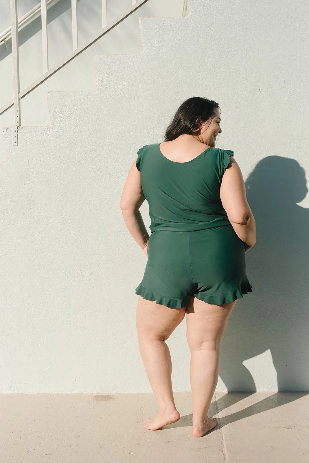 Tjeska – Badeanzug mit Rüschen und Unterstützung für das Dekolleté