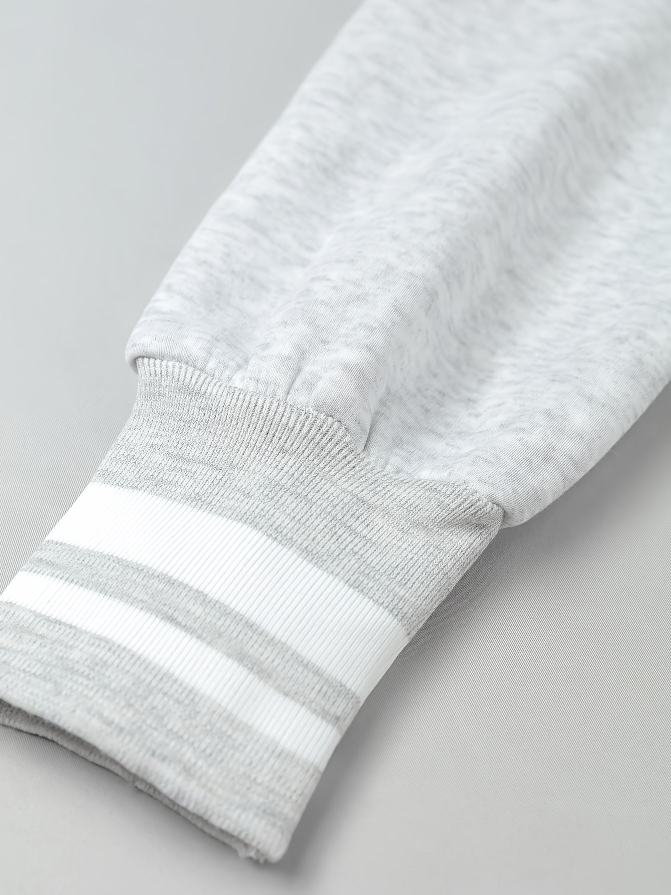 Nicola – Langärmelige Jacke Mit Seitentaschen