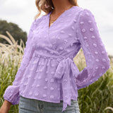Athena |  Langärmelige Bluse mit V-Ausschnitt aus Spitze in Lila