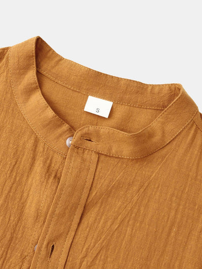 Langärmeliges Hemd mit Stehkragen in Leinenoptik und Leinenhose mit geradem Bein