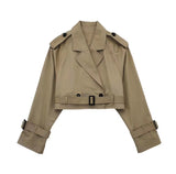 Karla | Damen Schicker kurzer Trenchcoat mit Gürtel in Beige
