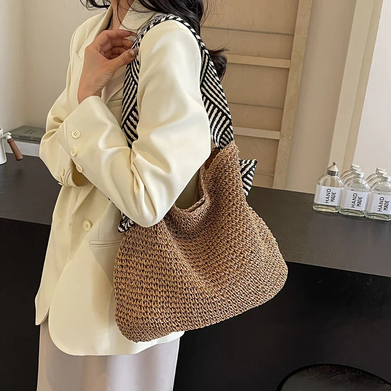 SHALEEN - GEFLOCHTENE TASCHE MIT STOFFHENKELN