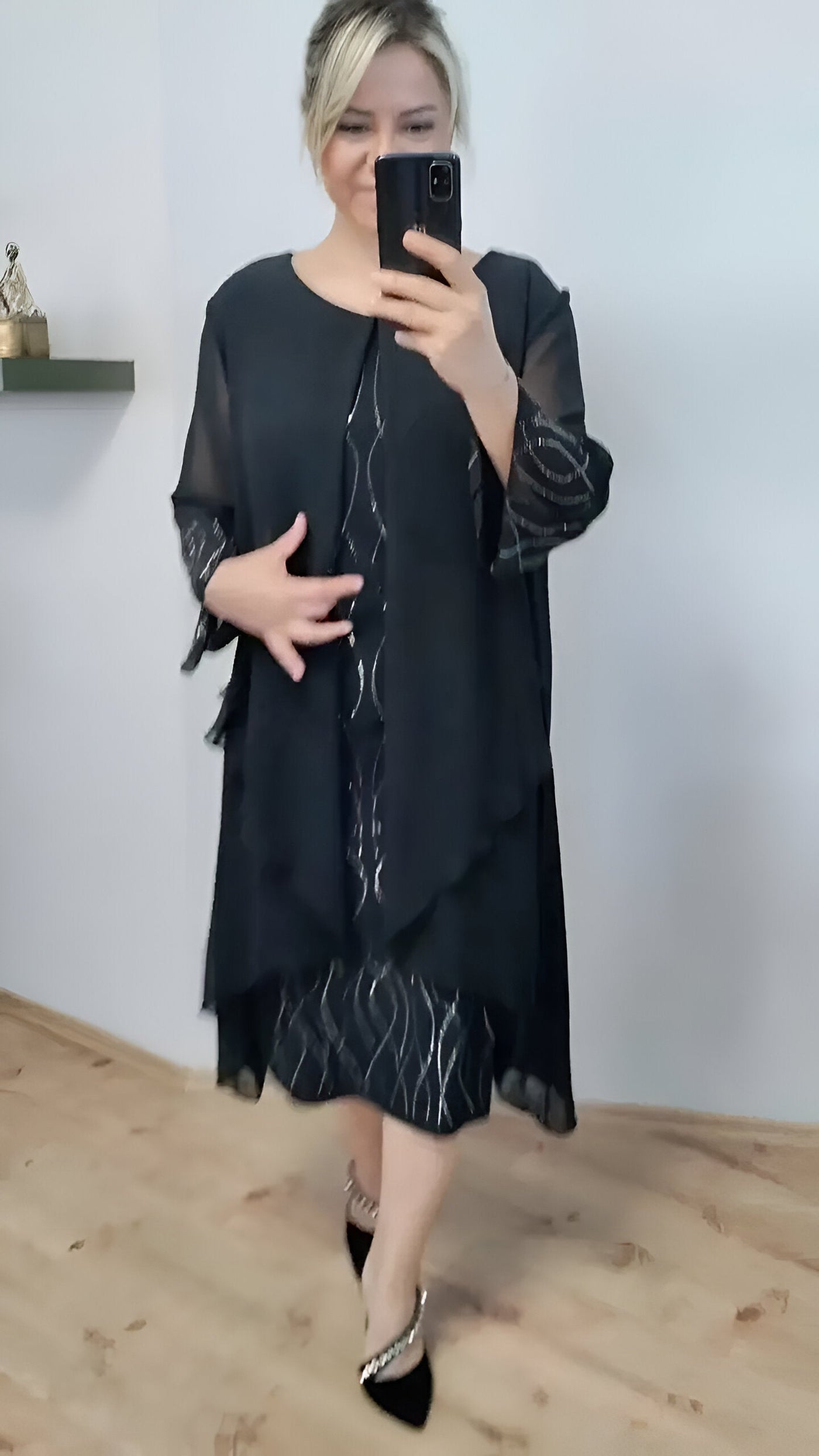 Nienke – Elegantes Wickelkleid