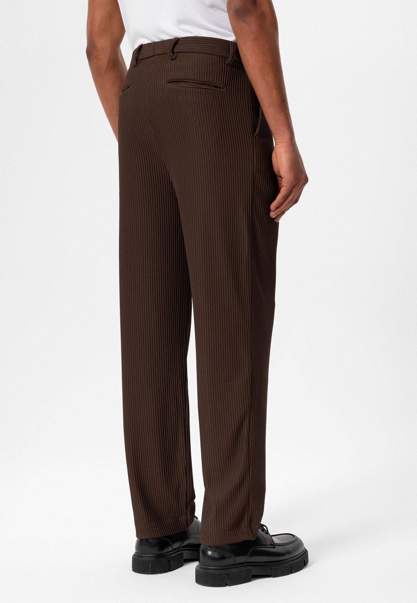 ANTIOCH | Gerippte Hose – Braun
