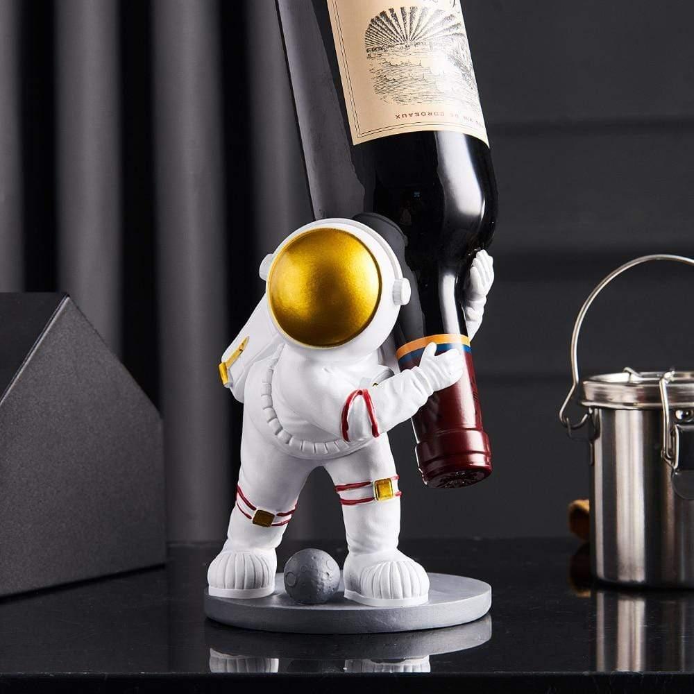 Aerya Astronaut Weinhalter