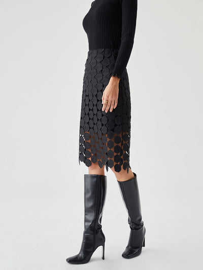 Midirock aus mehreren sechseckigen Lagen