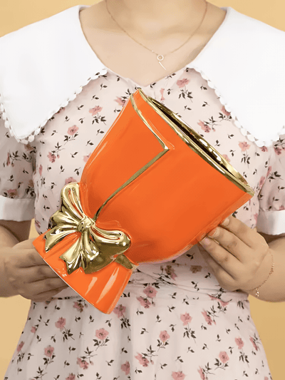 BOLD BOW VASE | MODERNE VASE