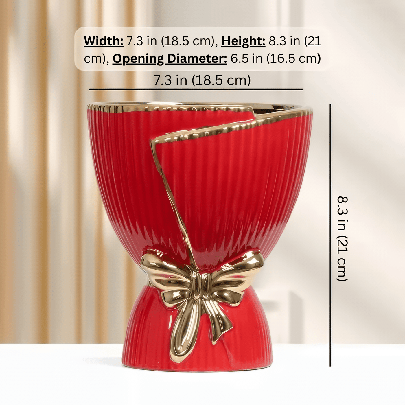 BOLD BOW VASE | MODERNE VASE