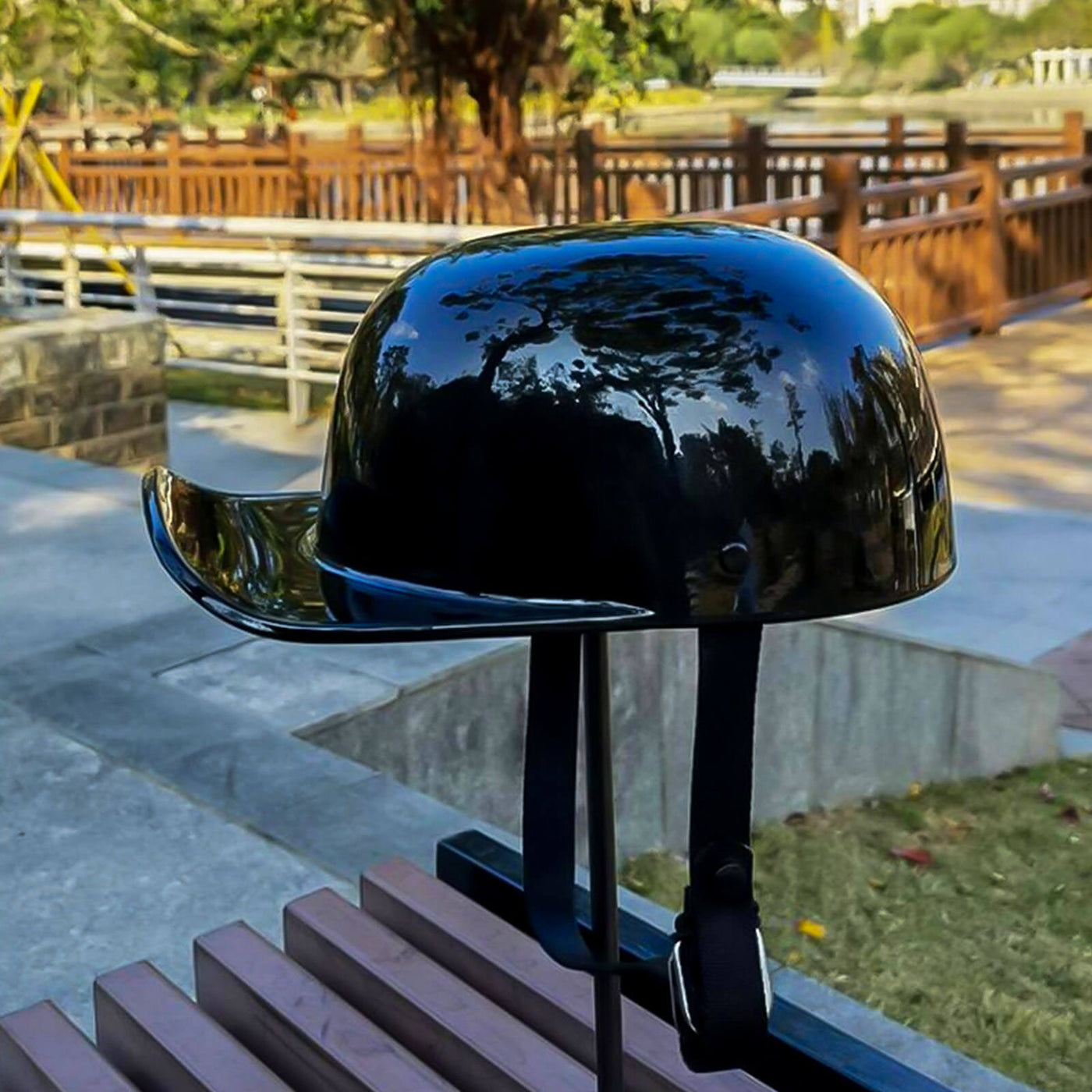 Baseballmütze Motorradhelm